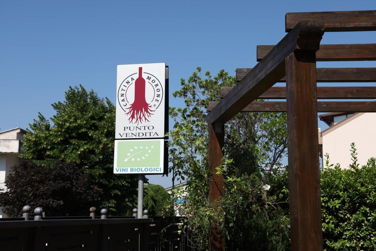 Agriturismo Cantina Morone Guardia Sanframondi Kültér fotó